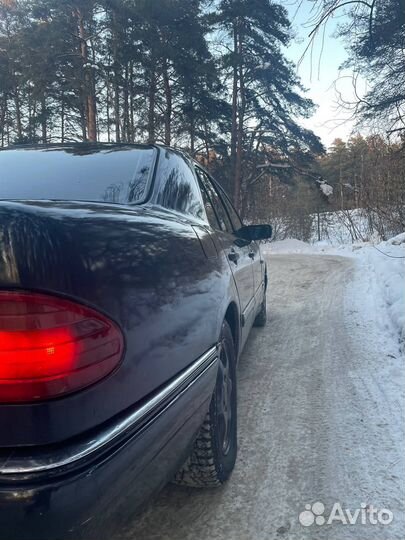 Mercedes-Benz E-класс 2.3 МТ, 1997, 476 000 км