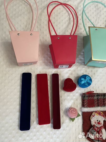 Упаковка для подарков (13 предметов)