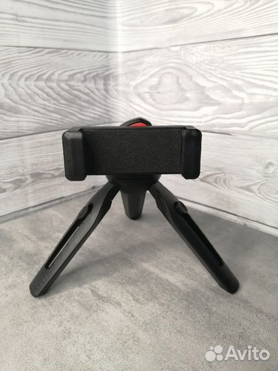 Штатив настольный для телефона