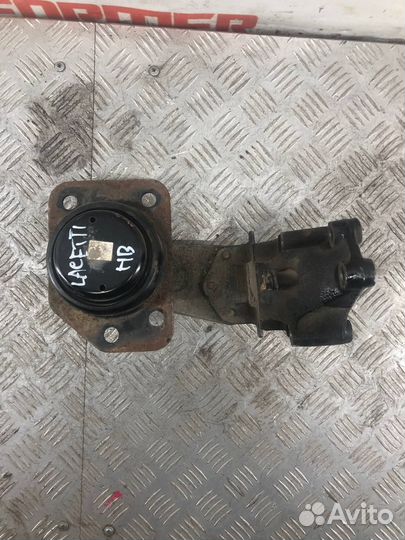 Кронштейн опоры двигателя Шевроле Лачетти