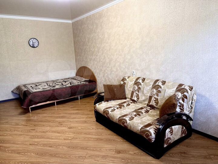 2-к. квартира, 54 м², 6/9 эт.