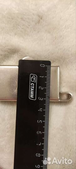 Магнитный ограничитель для ровной строчки