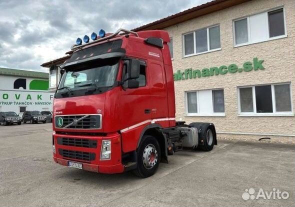 В разборке грузовик Volvo,FH 2001-2005