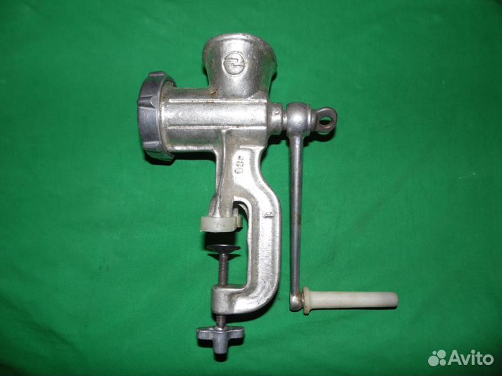 Мясорубка ручная (в ассортименте)