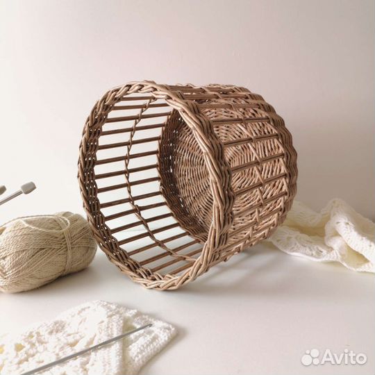 Корзина ажурная, ручная работа