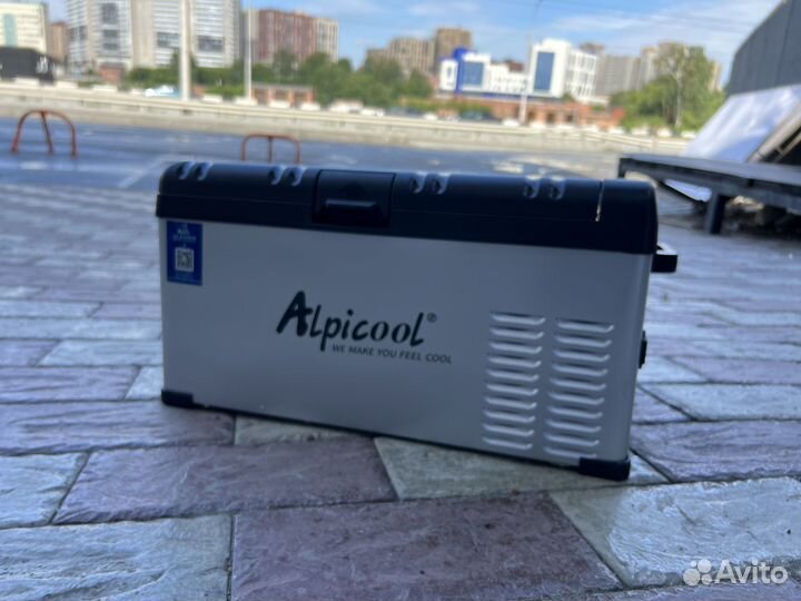 Автомобильный холодильник Alpicool C25