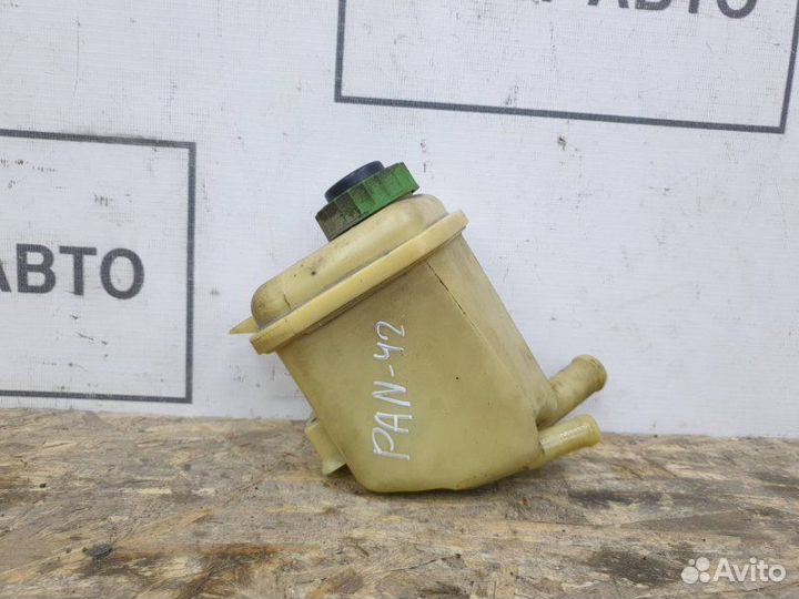 Бачок гур Porsche Panamera 970 4.8 2010