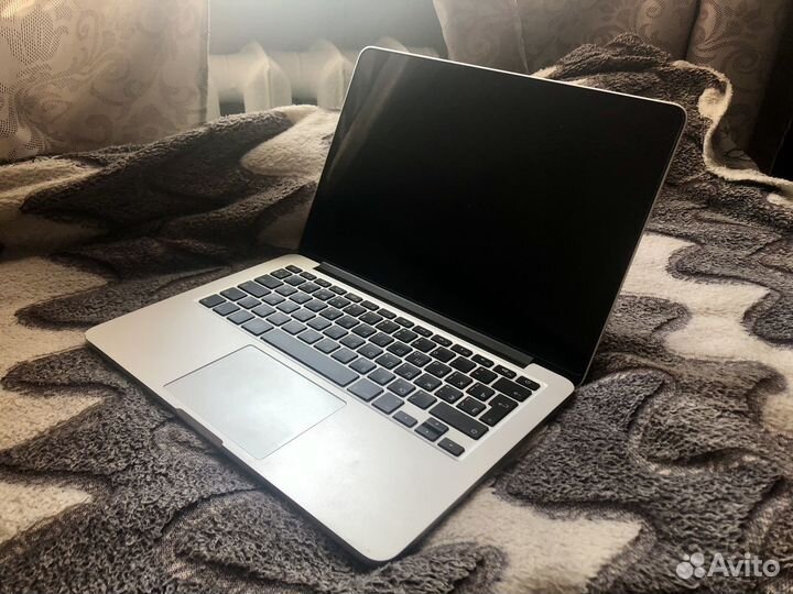 Apple MacBook Pro 13 8gb 256