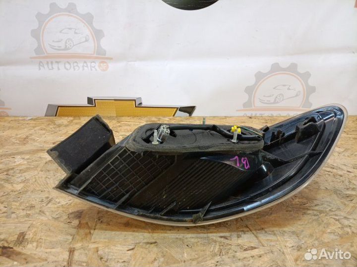 Фонарь задний левый Mazda 3 BL