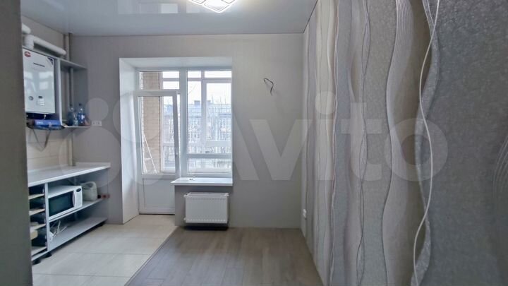 2-к. квартира, 60 м², 2/4 эт.