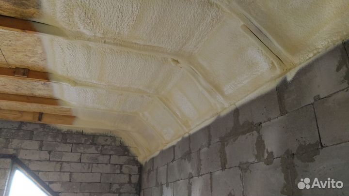 Утеплитель напыление ППУ от 200м2