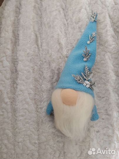 Гномы новогодние