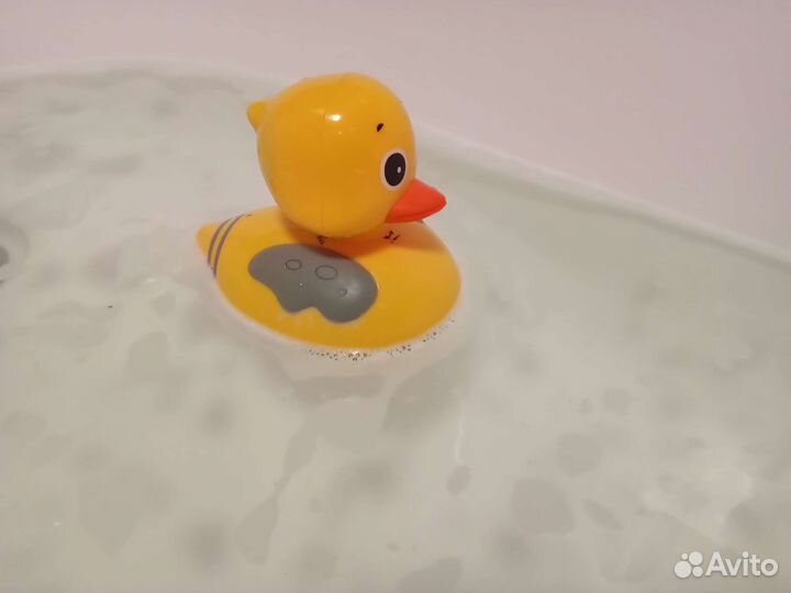 Утка с радио + 9 светящихся наклеек
