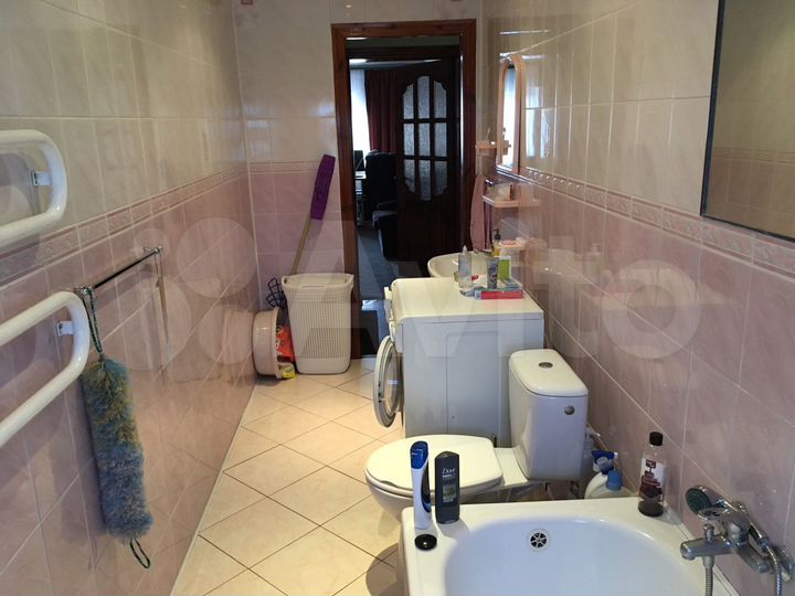 4-к. квартира, 103 м², 3/3 эт.