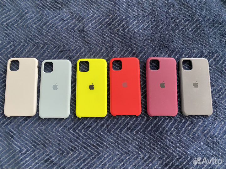 Чехол на iPhone 11