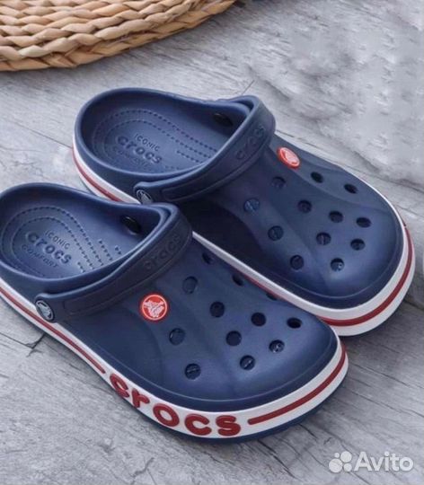 Кроксы новые 43