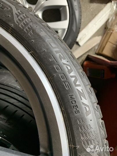 Bridgestone Turanza T005 255/40 R20 101Y