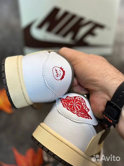 Кроссовки Nike Air Jordan 1 Low Travis Scott