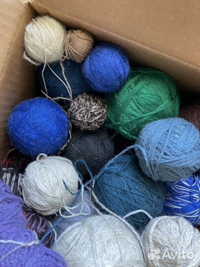 Пряжа для вязания нитки 1,5 кг остатки