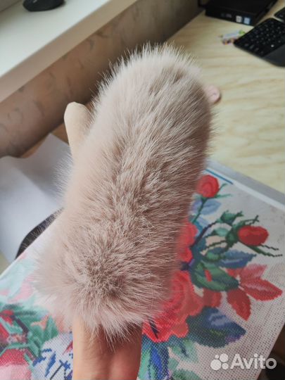 Варежки зимние женские