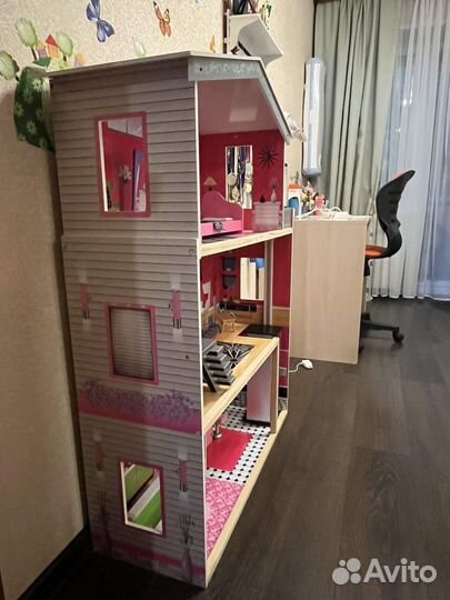 Домик кукольный