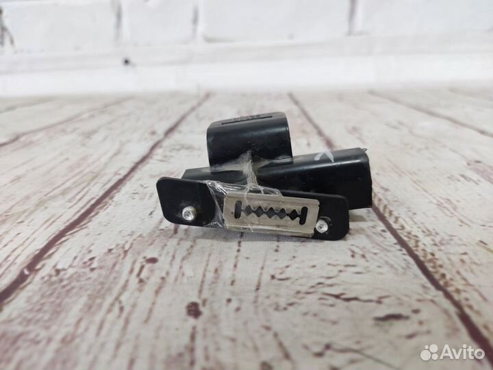 Кронштейн бампера переднего левый Accent