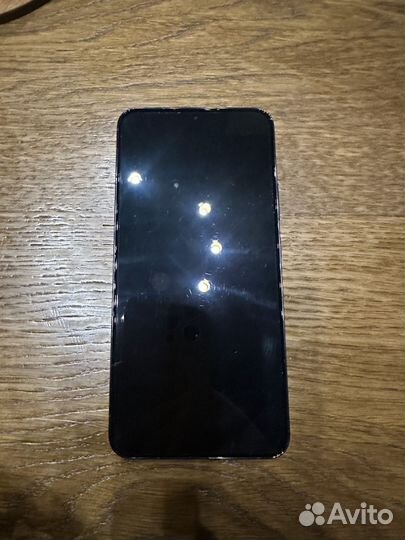 Samsung Galaxy S22+, 8/256 ГБ