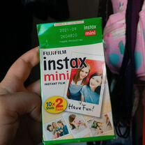 Картриджи для instax mini 11