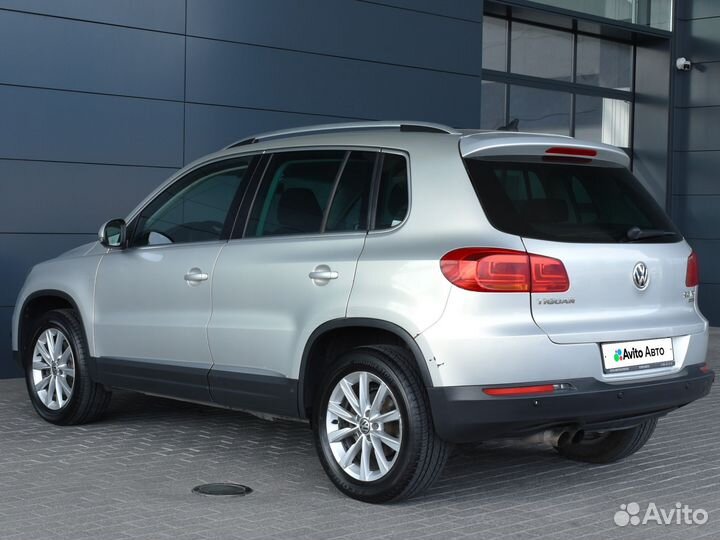 Volkswagen Tiguan 2.0 AT, 2011, 156 300 км