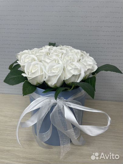 Мыльные розы в коробке