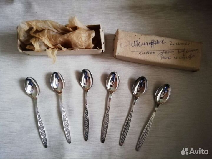 Новый набор мельхиоровых ложек и вилка для лимона