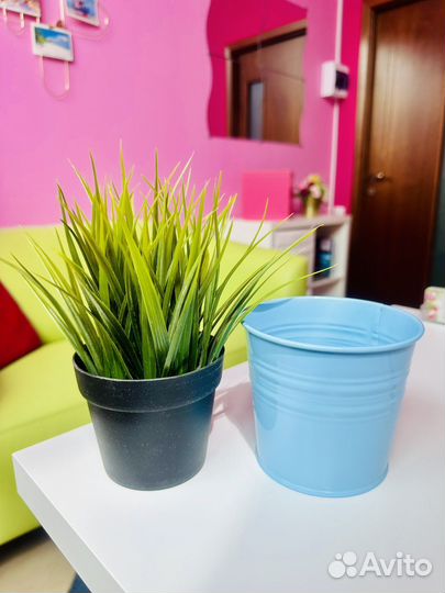 Исскуственный цветок в горшке IKEA