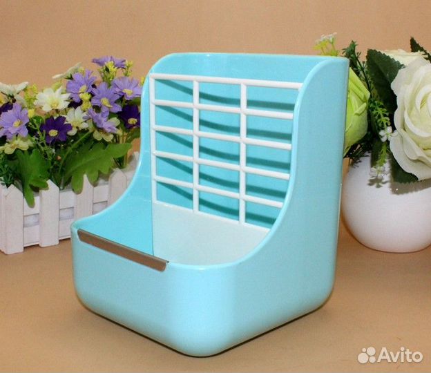 Кормушка-сенник для грызунов