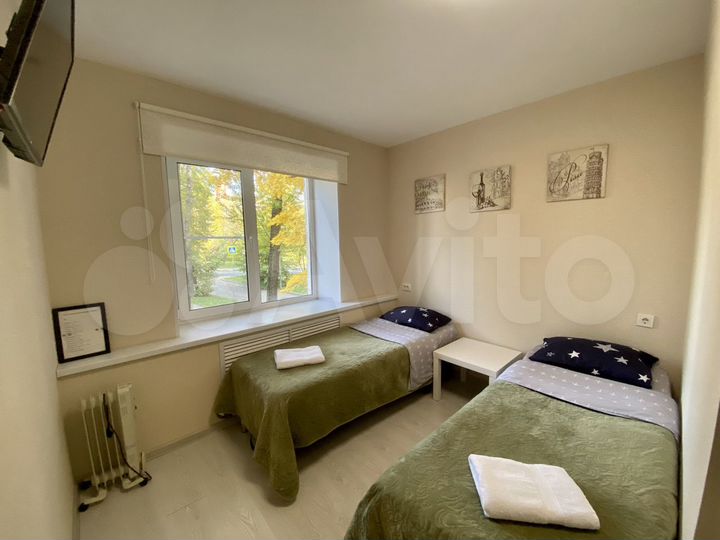 Комната 19 м² в 5-к., 2/5 эт.