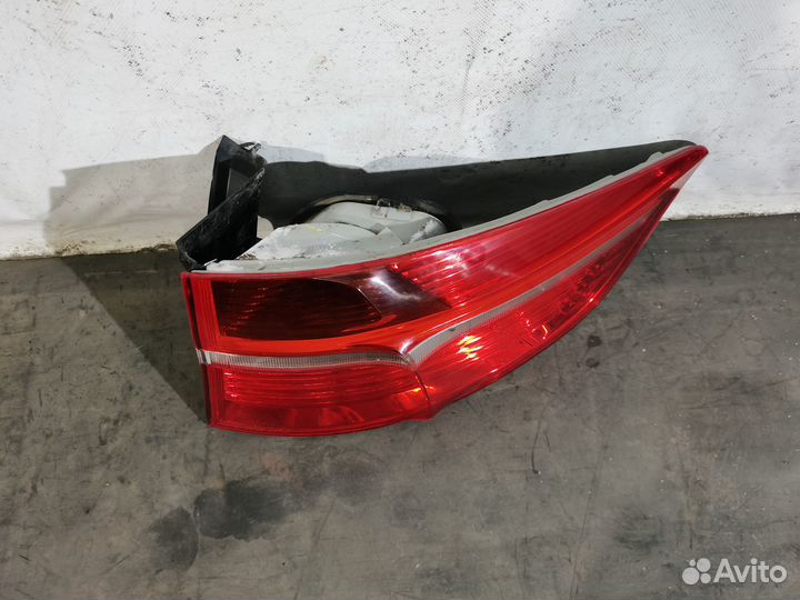 BMW X6 E71 2007-2014 фонарь правый