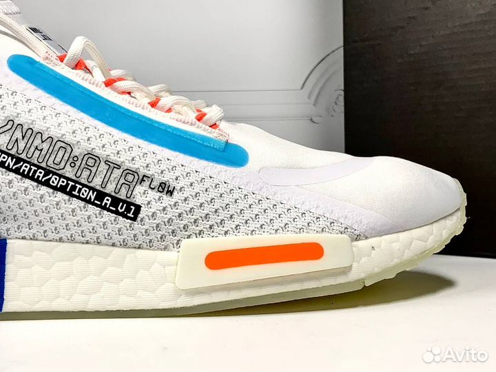 Кроссовки adidas nmd белые