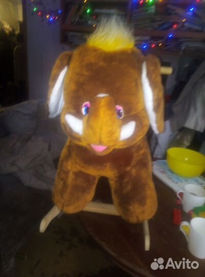 Детская качалка слоник