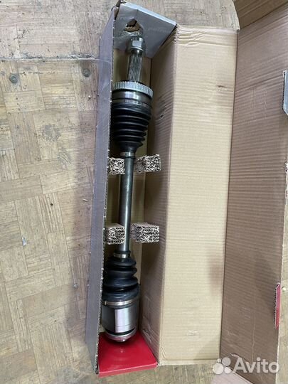 Продам правый привод Tucson