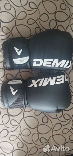 Щитки и Перчатки