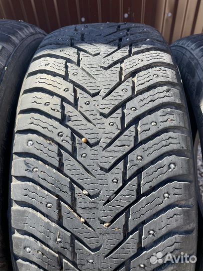Nokian Tyres Hakkapeliitta 8 SUV 255/55 R20