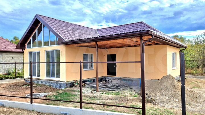 Дом 77,3 м² на участке 6 сот.