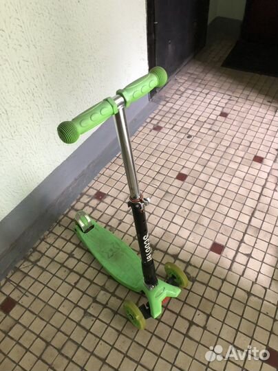 Самокат детский трехколесный