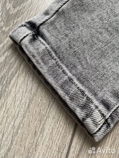 Джинсы для девочки 104