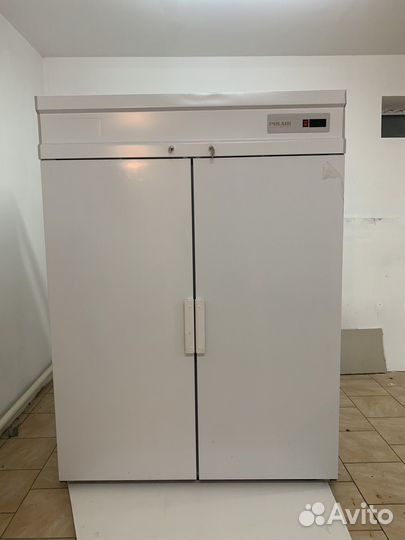 Холодильный шкаф polair