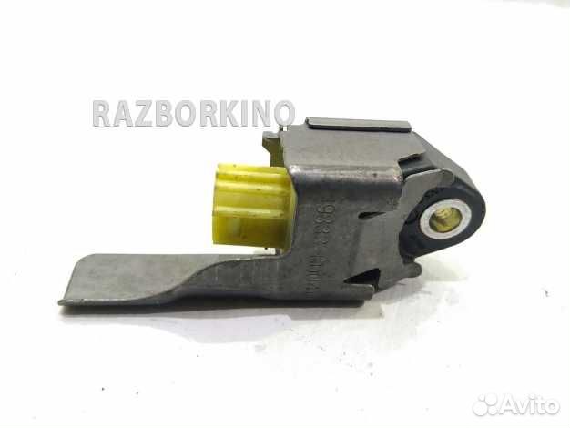 Датчик SRS задней стойки