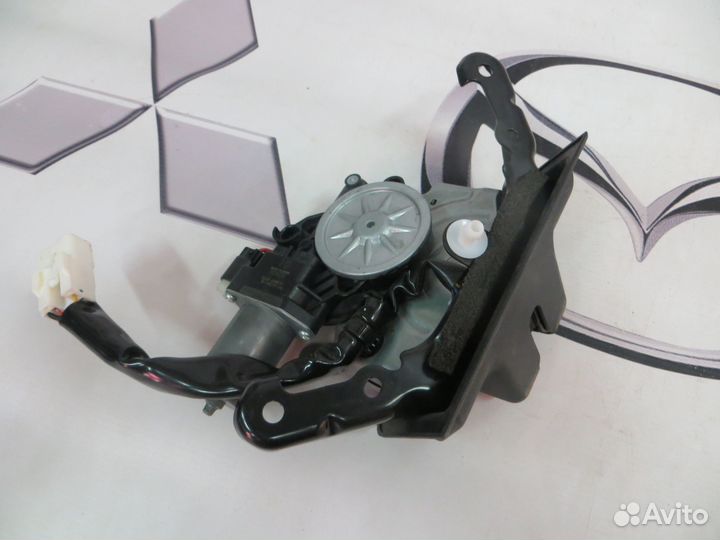 Замок крышки багажника Lexus RX IV