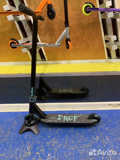 Трюковой самокат новый