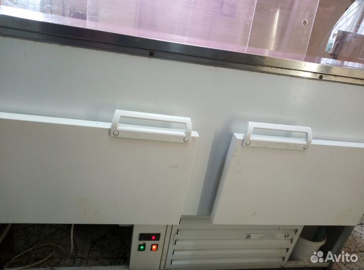 Морозильная витрина