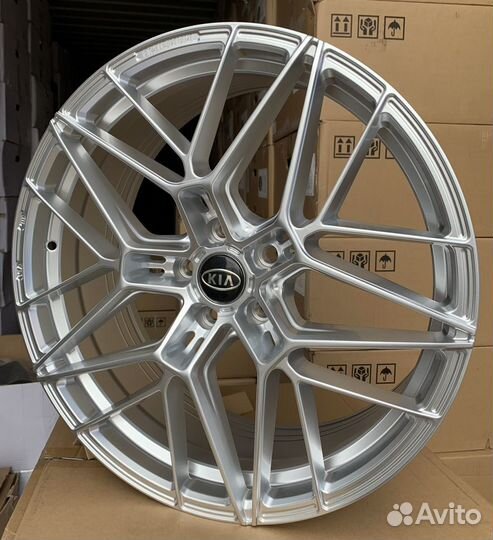 Диски R19 Kia K5