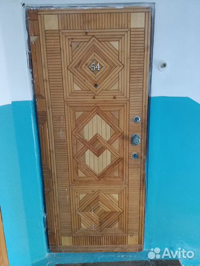 Дверь входная металлическая